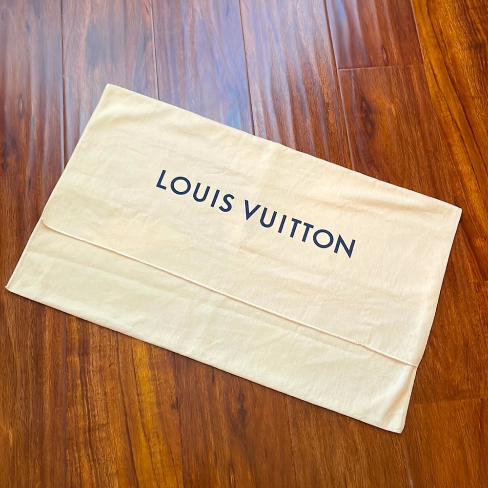 Louis Vuitton duster - Picture 2 of 4